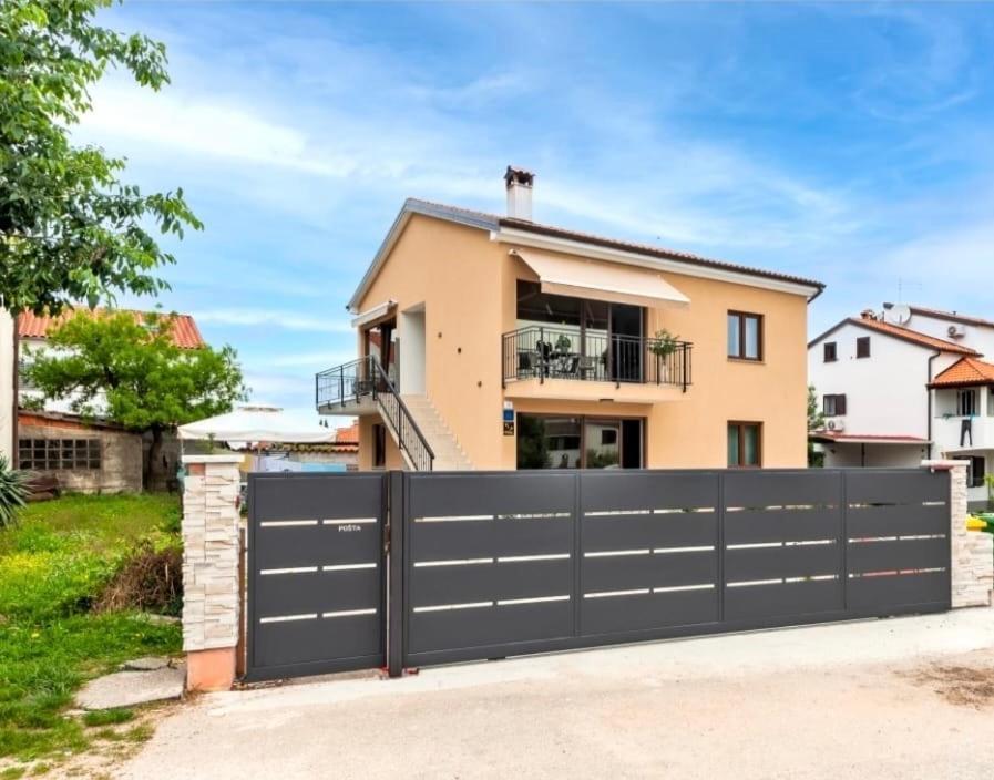 Apartman Lorena Rovinj Dış mekan fotoğraf